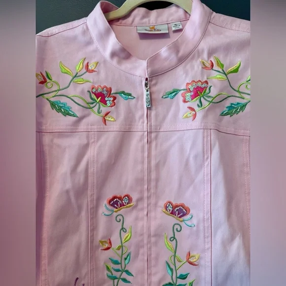 Quacker Factory Pink Floral Butterfly Sequin Jacket Top. Size XL Extra Large. - Picture 3 of 3